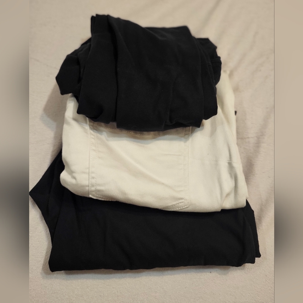 Size 12 Women's Pants Lot (& Bonus Pair)